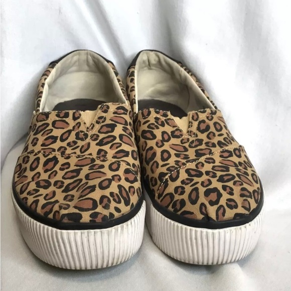 Toms Platform Slip On Sneakers Black/ Brown Cheetah Leopard Print women 8.5 - Picture 2 of 11